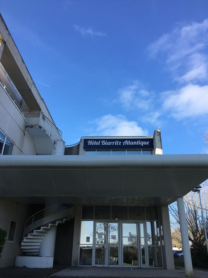Hotel Biarritz Atlantique - Lycee Hotelier - Management School Bagian luar foto