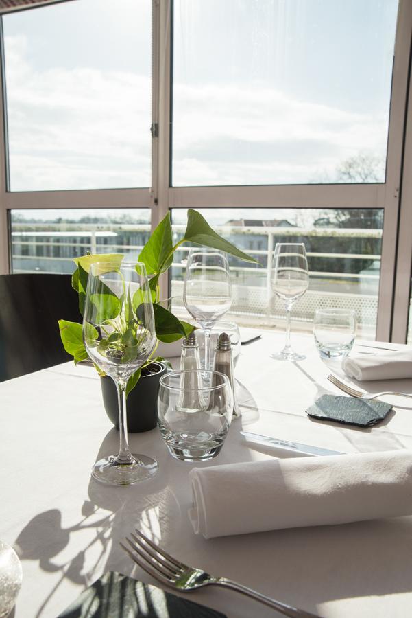 Hotel Biarritz Atlantique - Lycee Hotelier - Management School Bagian luar foto